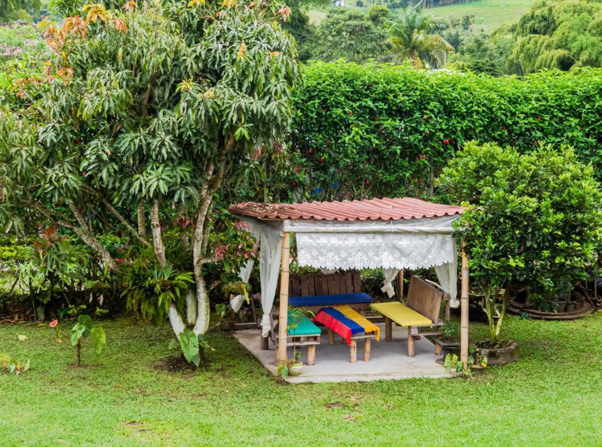 Hotel Campestre Sueno Del Abuelo Pereira Eksteriør bilde
